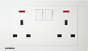 Ổ cắm đôi chuẩn BS 13A có công tắc và LED 5UB13233PC01
